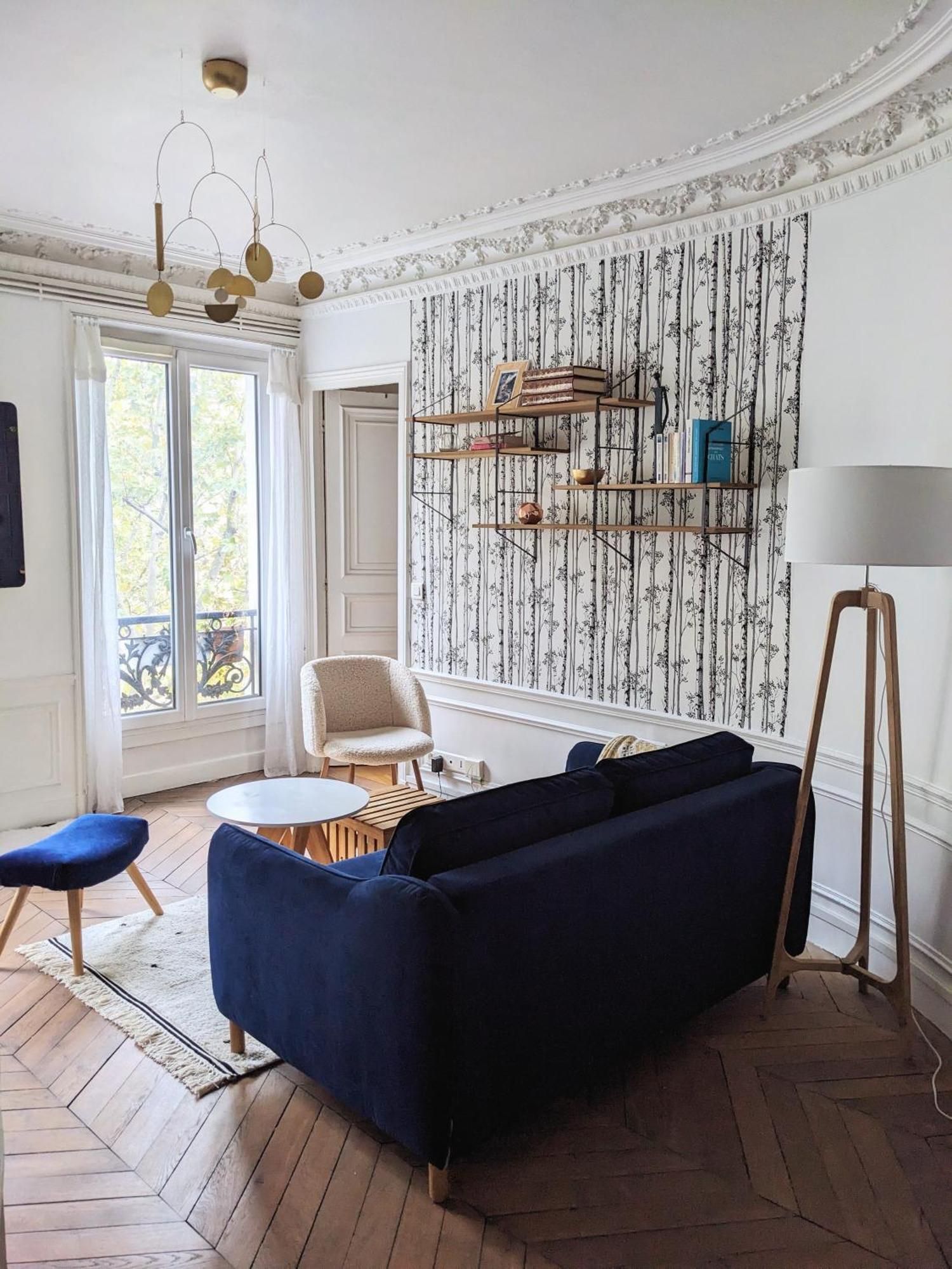 Typiquement Parisien Proche De Gare Du Nord Appartement Parijs